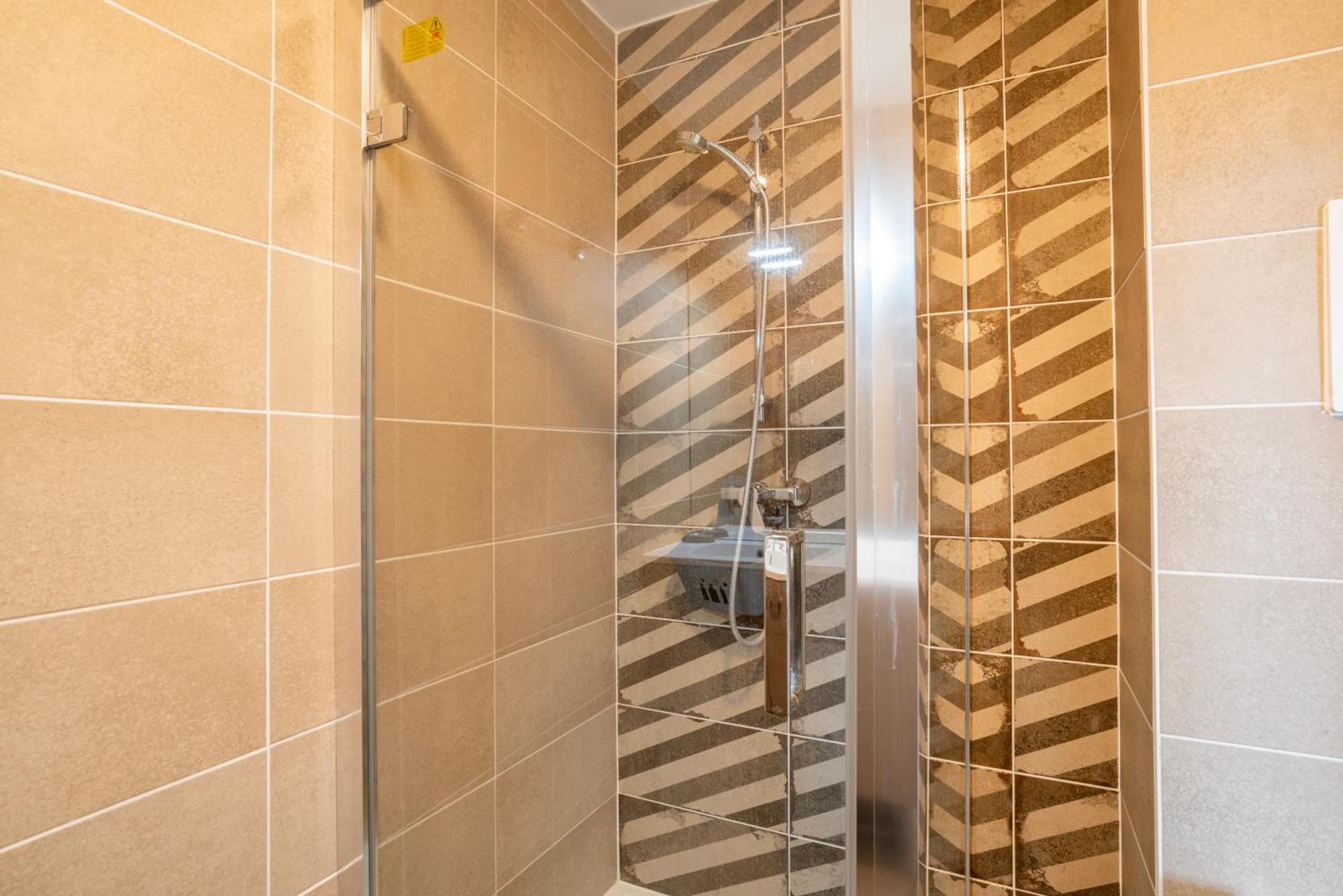 Le 4k - Vue Degagee, Clim, Gare 10min A Pied Apartment